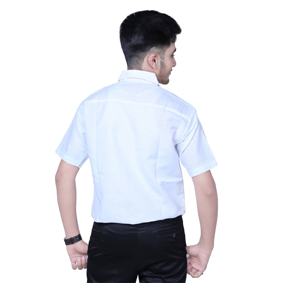 White Solid Cotton Regular Fit Formal Shirt for Men's