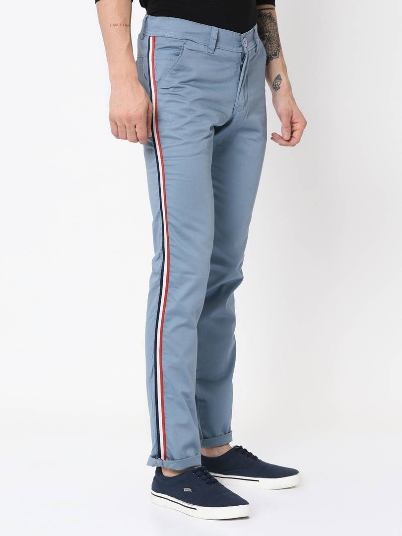 Men's Blue Cotton Blend Solid Slim Fit Casual Trouser