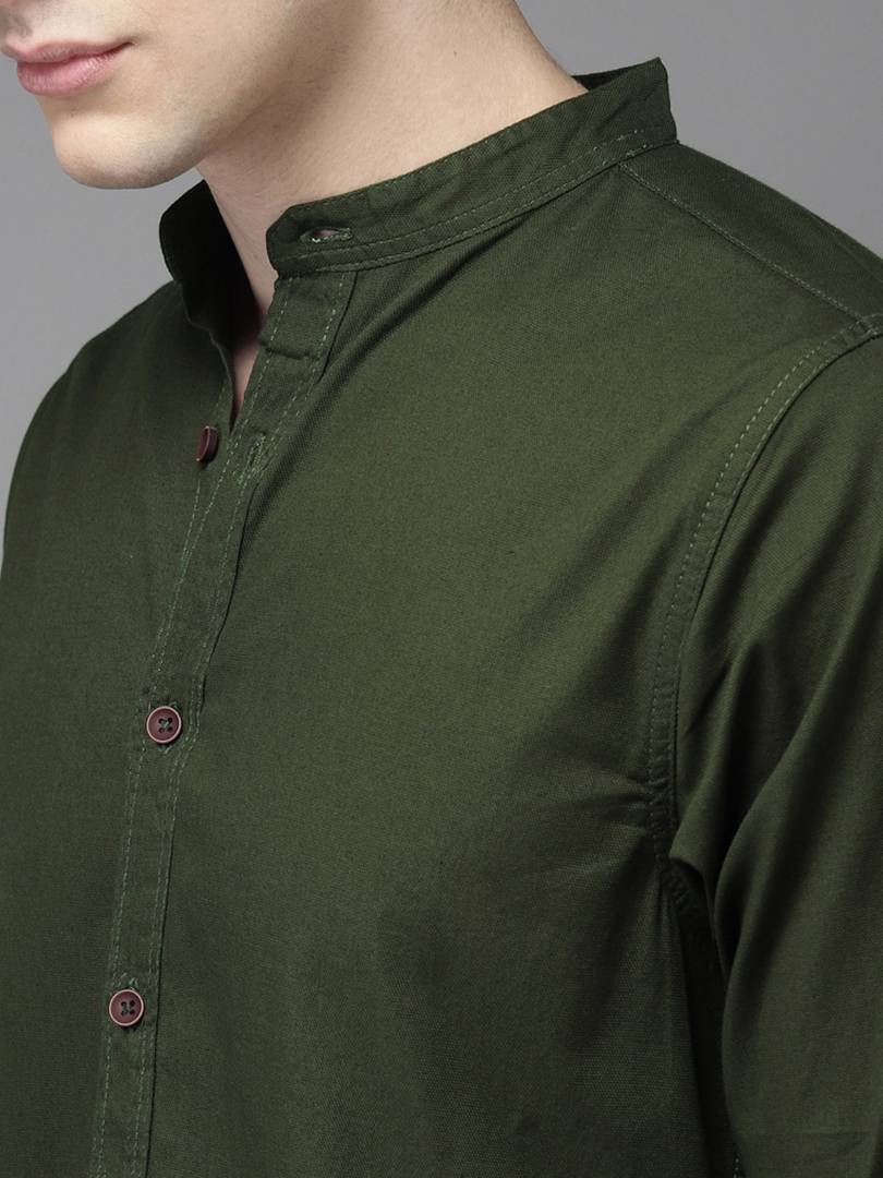 Men's Green Cotton Solid Long Sleeves Slim Fit Casual Shirt