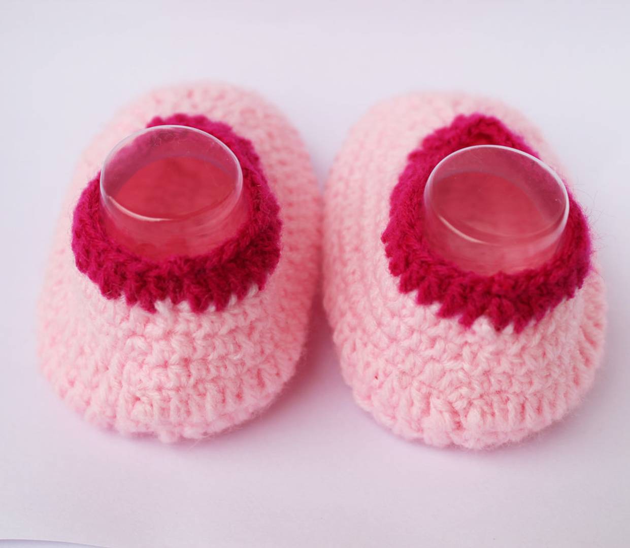 Woolen Soft Sole Pink Booties For Kids