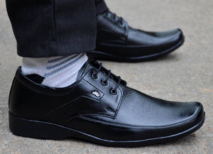 Men's Attractive and Stylish Black Solid Synthetic Formal Shoes