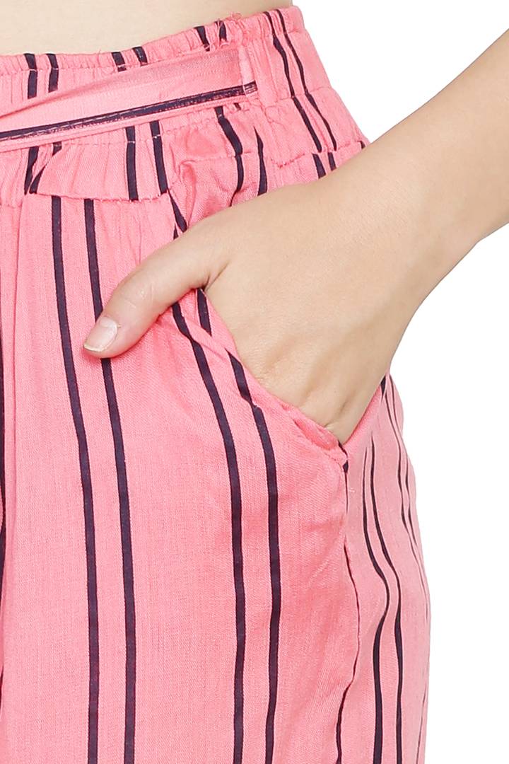 Stylish Rayon Pink Striped Capri For Women