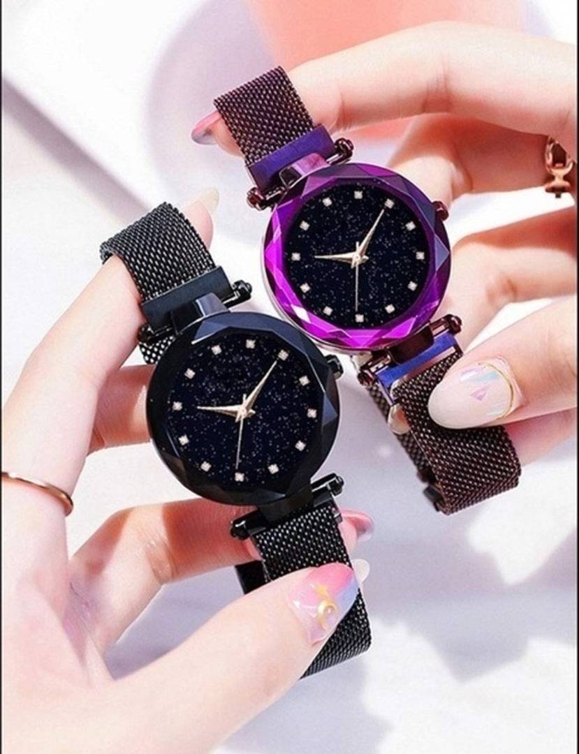 Beautiful and Stylish Magnetic Strap Analog for Women's (Pack of 2)