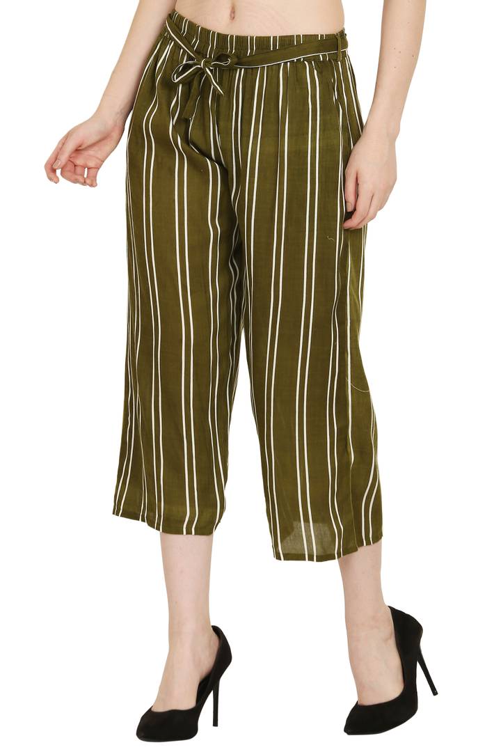 Elite Green Cotton Striped Capris For Women And Girls