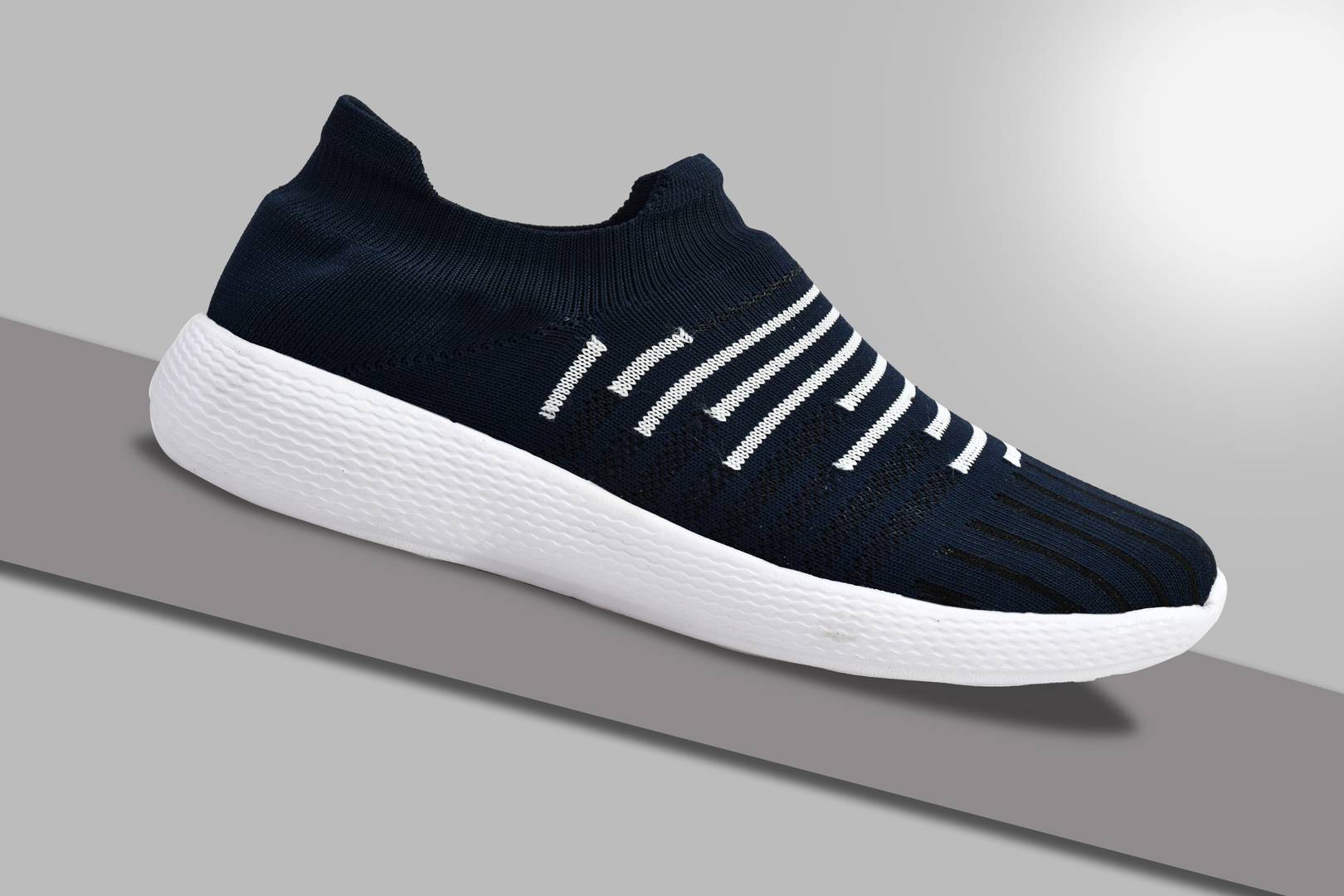 Stylish Mesh Navy Blue Running Shoes For Men