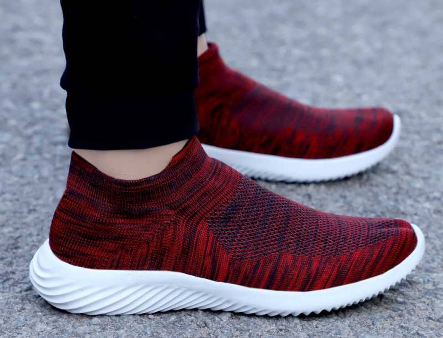 Stylish Air Mesh Red Self Design Sports Shoes For Men