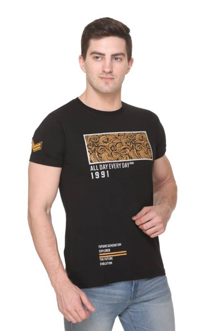 Trendy Stylish Cotton Blend Round Neck Tee for Men