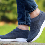 sports running shoes for men