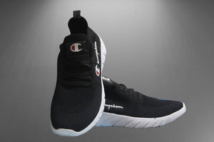 Trendy & Stylish Black Sports Shoes For Men