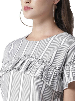A Fashionable Frill Top